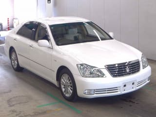 2004 TOYOTA Crown
