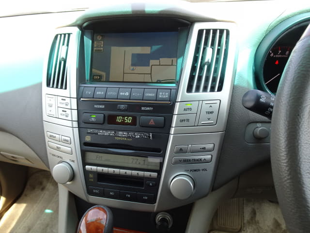 TOYOTA Harrier thumbnail 36