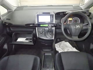 2011 TOYOTA Wish
