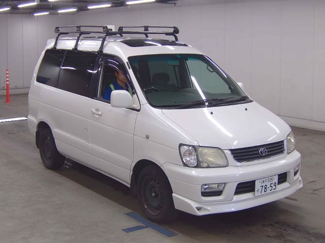 TOYOTA Liteace Noah thumbnail 4