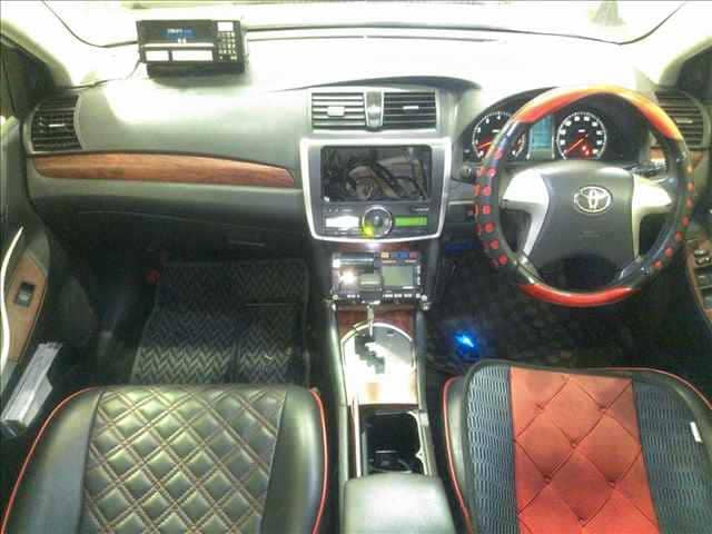 TOYOTA Premio thumbnail 5