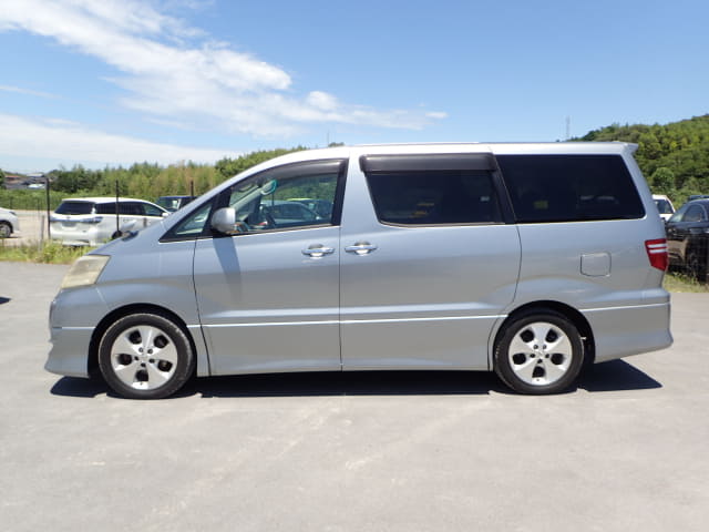 TOYOTA Alphard thumbnail 2