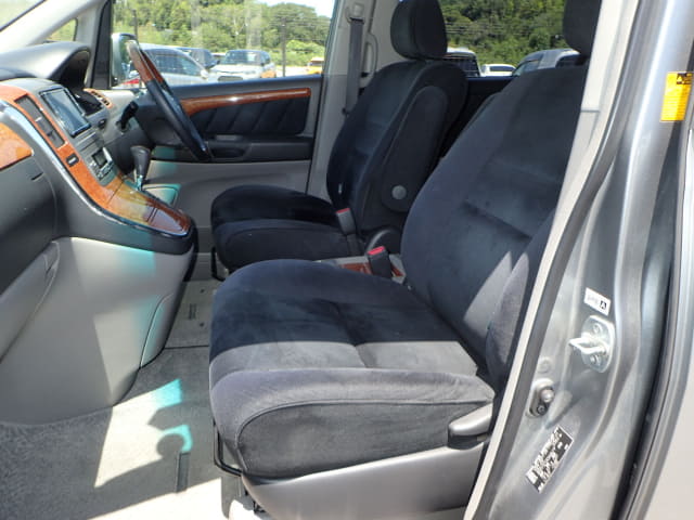 TOYOTA Alphard thumbnail 26