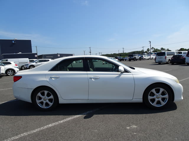 TOYOTA Mark X thumbnail 6