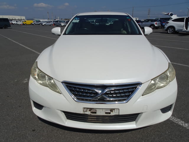 TOYOTA Mark X thumbnail 8