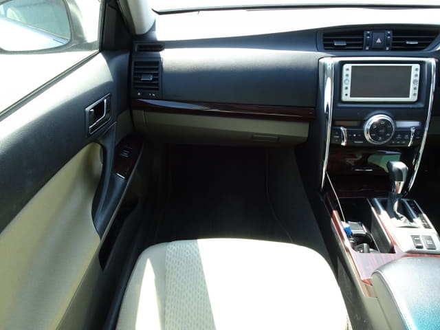 TOYOTA Mark X thumbnail 32