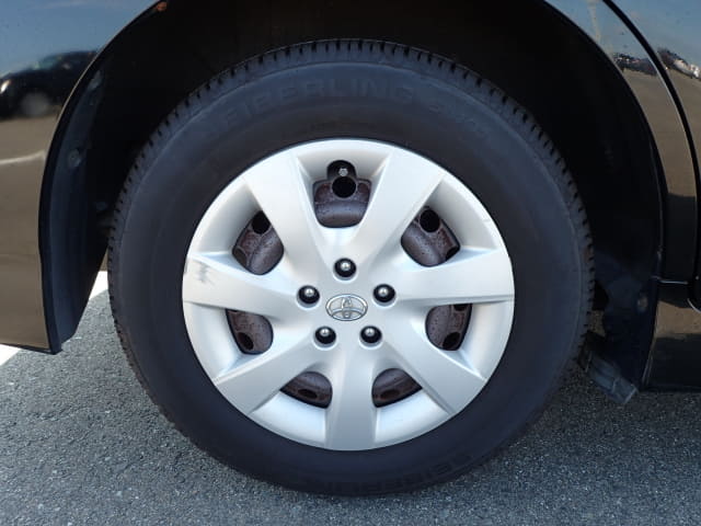 TOYOTA Wish thumbnail 11