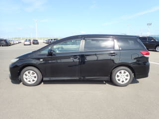 2010 TOYOTA Wish