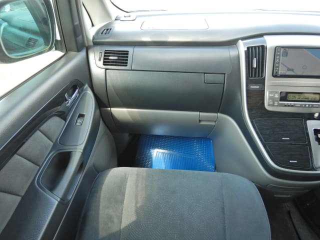 TOYOTA Alphard thumbnail 36