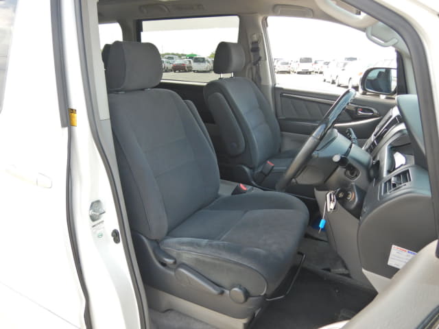 TOYOTA Alphard thumbnail 27
