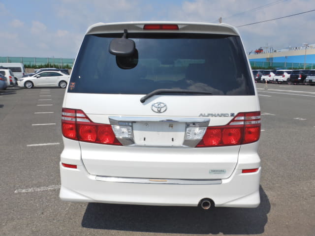 TOYOTA Alphard thumbnail 4