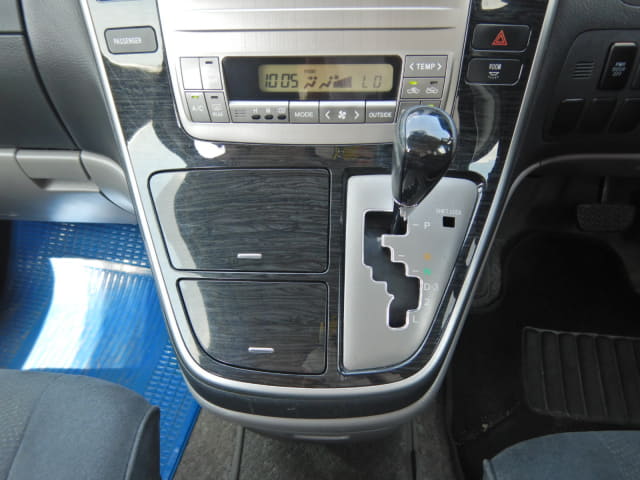 TOYOTA Alphard thumbnail 41