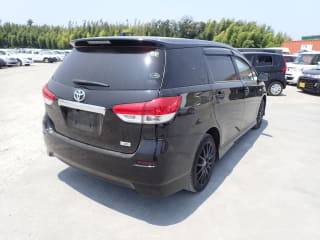 2011 TOYOTA Wish