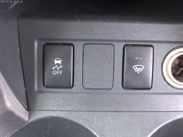 TOYOTA RAV4 thumbnail 45