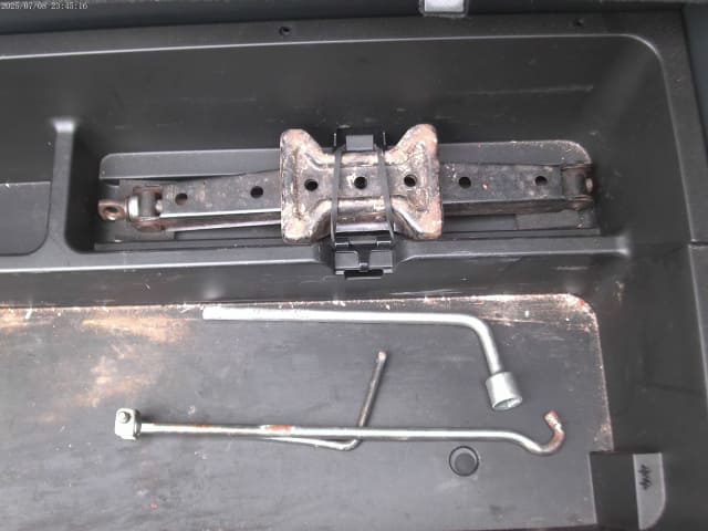 TOYOTA RAV4 thumbnail 30