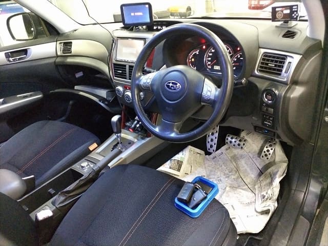 SUBARU Forester thumbnail 4