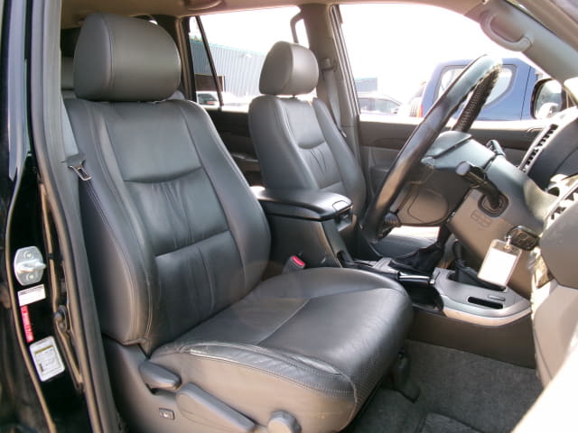TOYOTA Land Cruiser Prado thumbnail 24