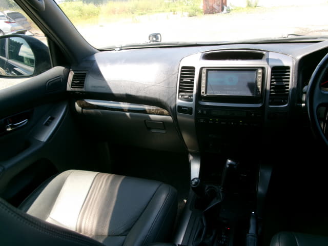 TOYOTA Land Cruiser Prado thumbnail 34