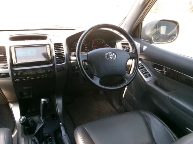 TOYOTA Land Cruiser Prado thumbnail 33