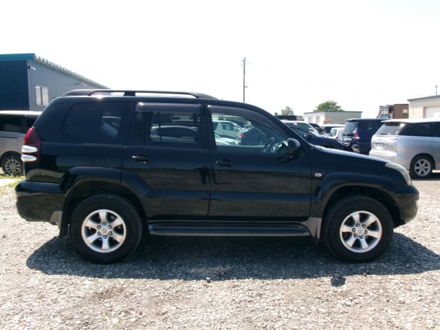TOYOTA Land Cruiser Prado thumbnail 6