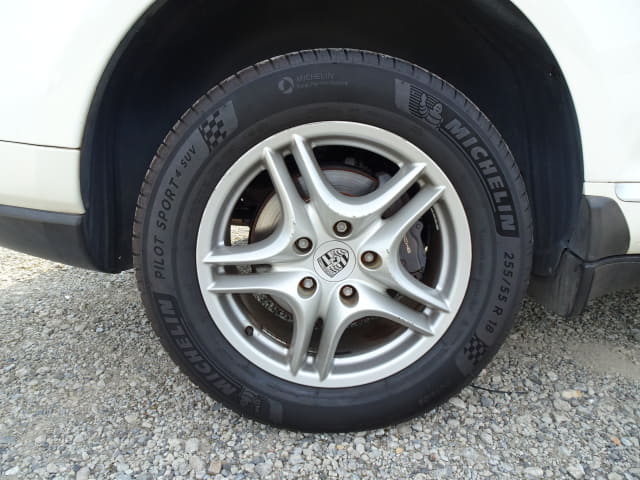 Porsche Cayenne thumbnail 11