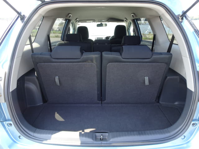 TOYOTA Wish thumbnail 30