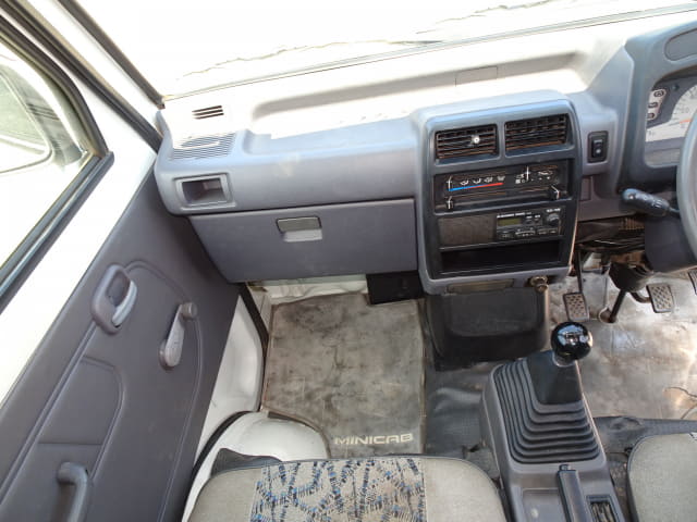 MITSUBISHI Minicab Truck thumbnail 26