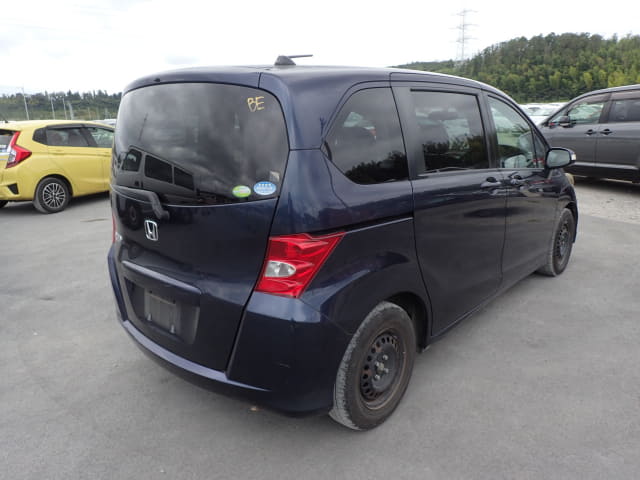 HONDA Freed thumbnail 5