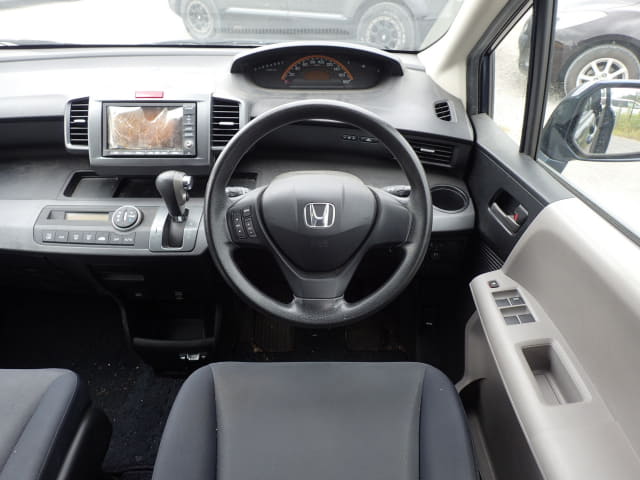HONDA Freed thumbnail 33