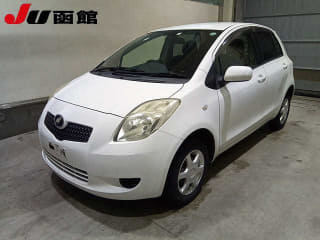 2005 TOYOTA Vitz