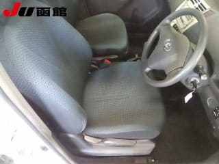 2005 TOYOTA Vitz