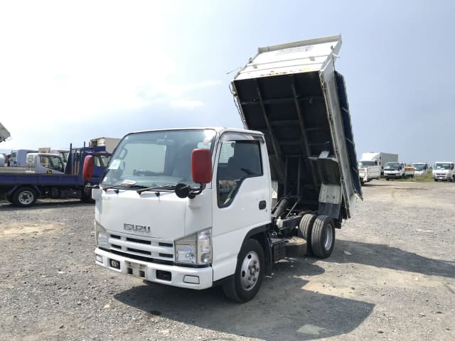 ISUZU Elf Truck