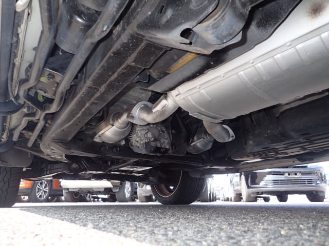 TOYOTA Land Cruiser thumbnail 18