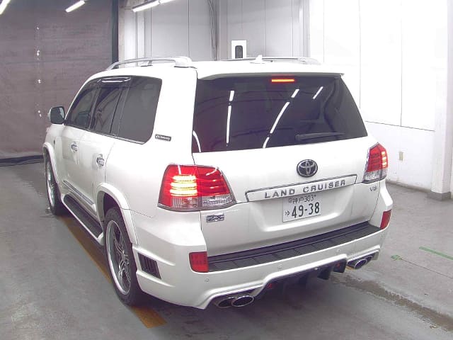 TOYOTA Land Cruiser thumbnail 61