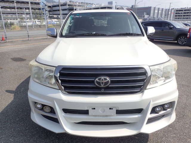 TOYOTA Land Cruiser thumbnail 8