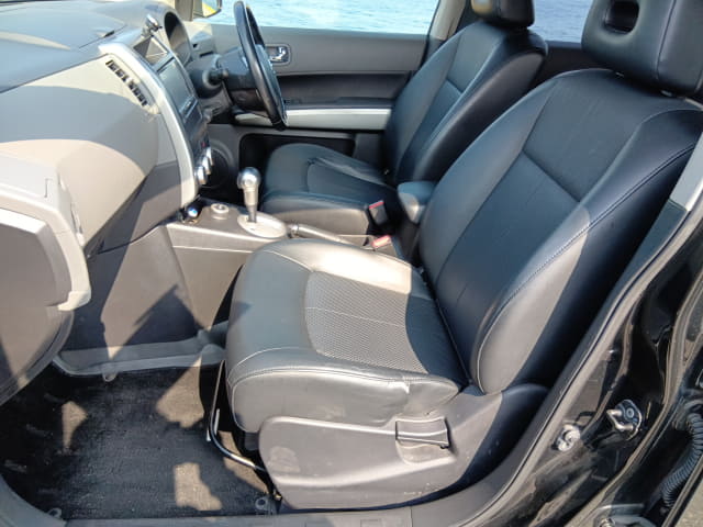 NISSAN X-Trail thumbnail 26
