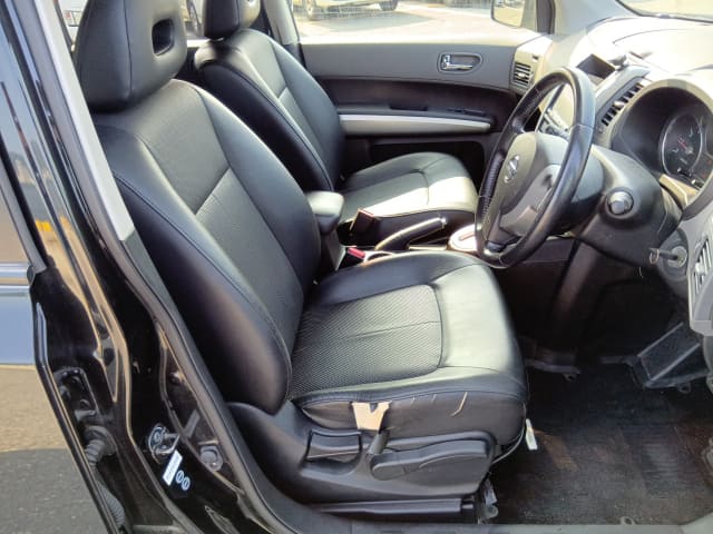 NISSAN X-Trail thumbnail 25