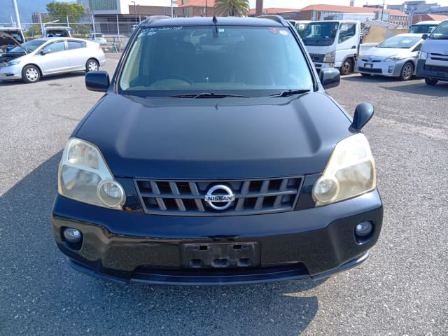 NISSAN X-Trail thumbnail 8