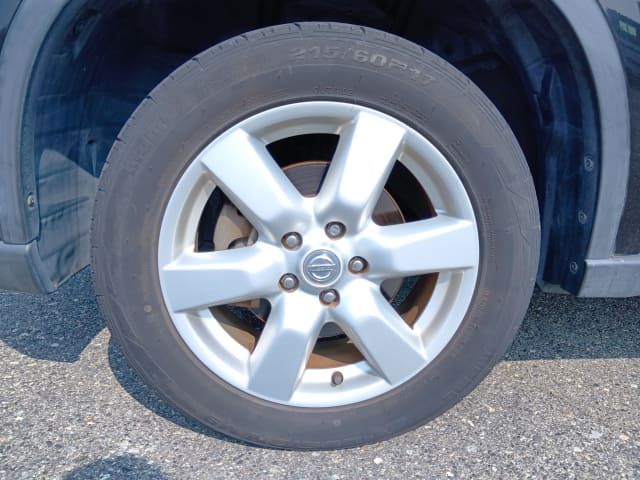 NISSAN X-Trail thumbnail 9