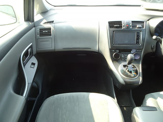 TOYOTA Mark X Zio thumbnail 34
