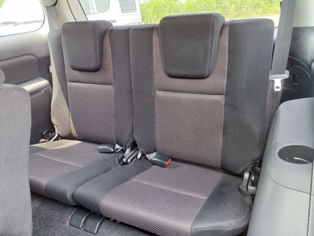 TOYOTA Wish thumbnail 28