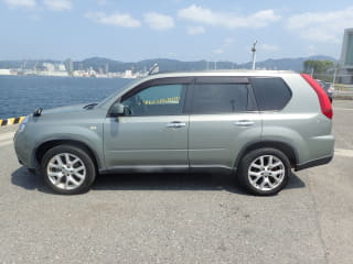 2010 NISSAN X-Trail
