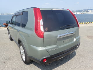 2010 NISSAN X-Trail