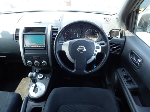 NISSAN X-Trail thumbnail 32