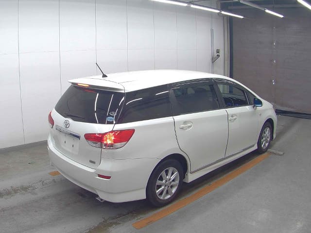 TOYOTA Wish thumbnail 51
