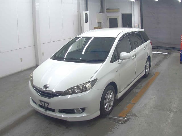 TOYOTA Wish thumbnail 50