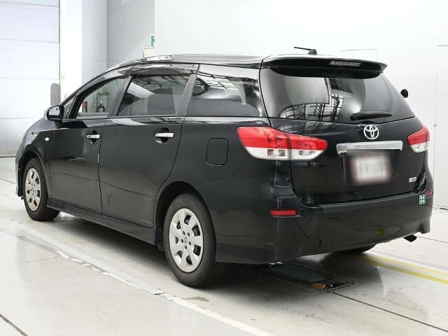 TOYOTA Wish thumbnail 7