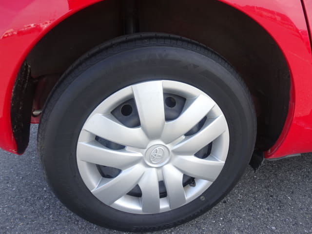 TOYOTA Vitz thumbnail 11