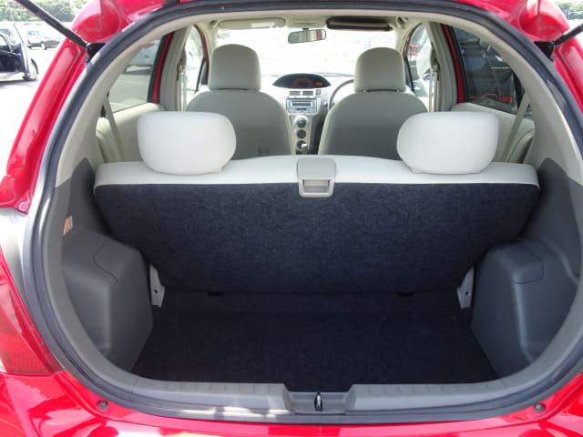TOYOTA Vitz thumbnail 28