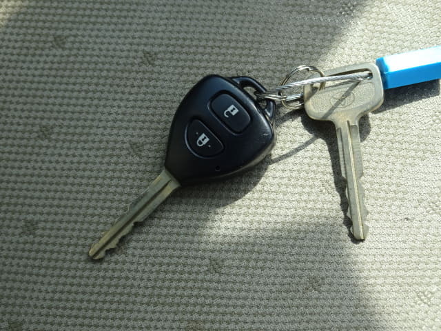 TOYOTA Vitz thumbnail 39